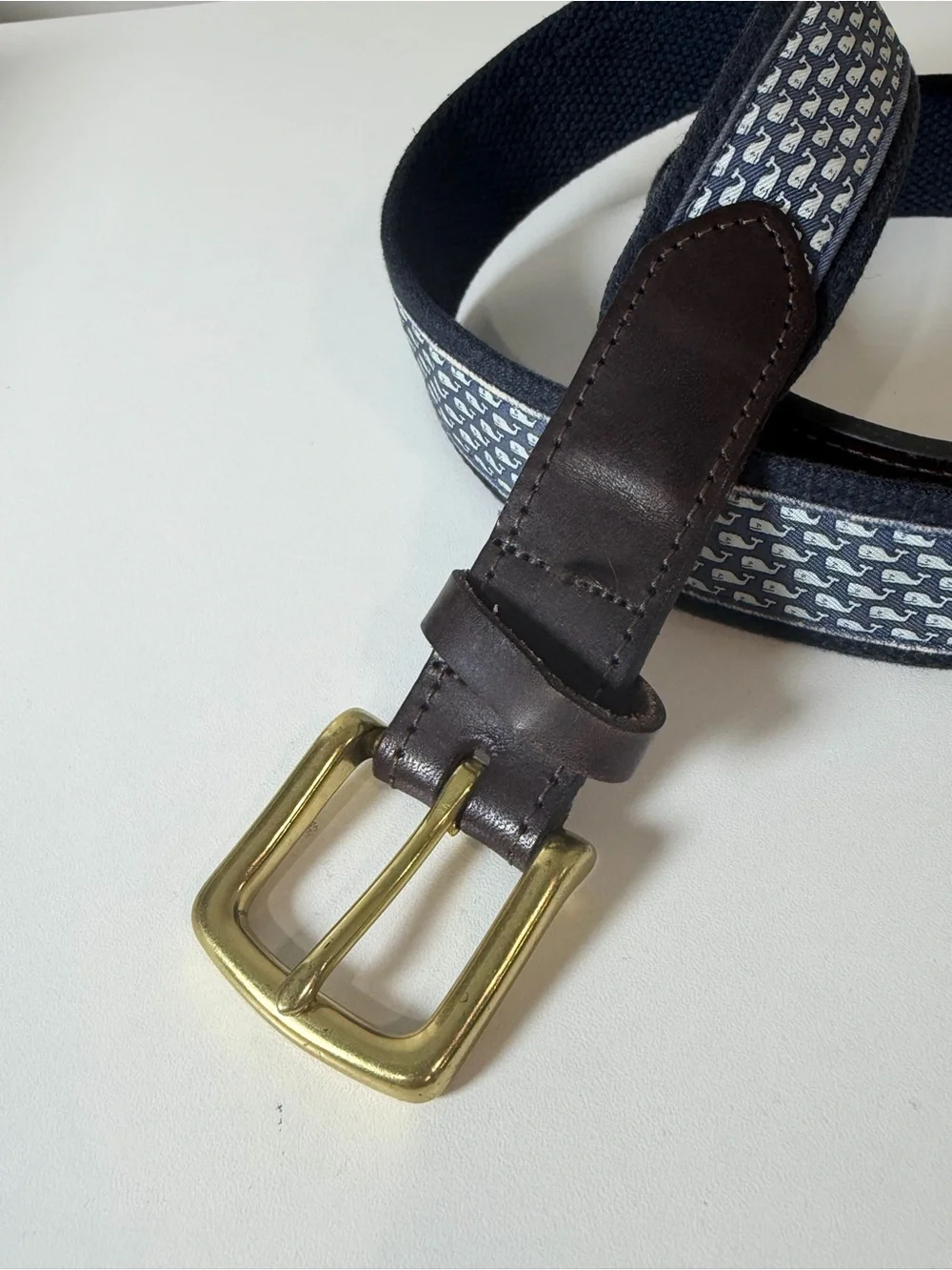 Vineyard Vines 36W Navy Whale Pattern Web Belt with Brown Leather Trim